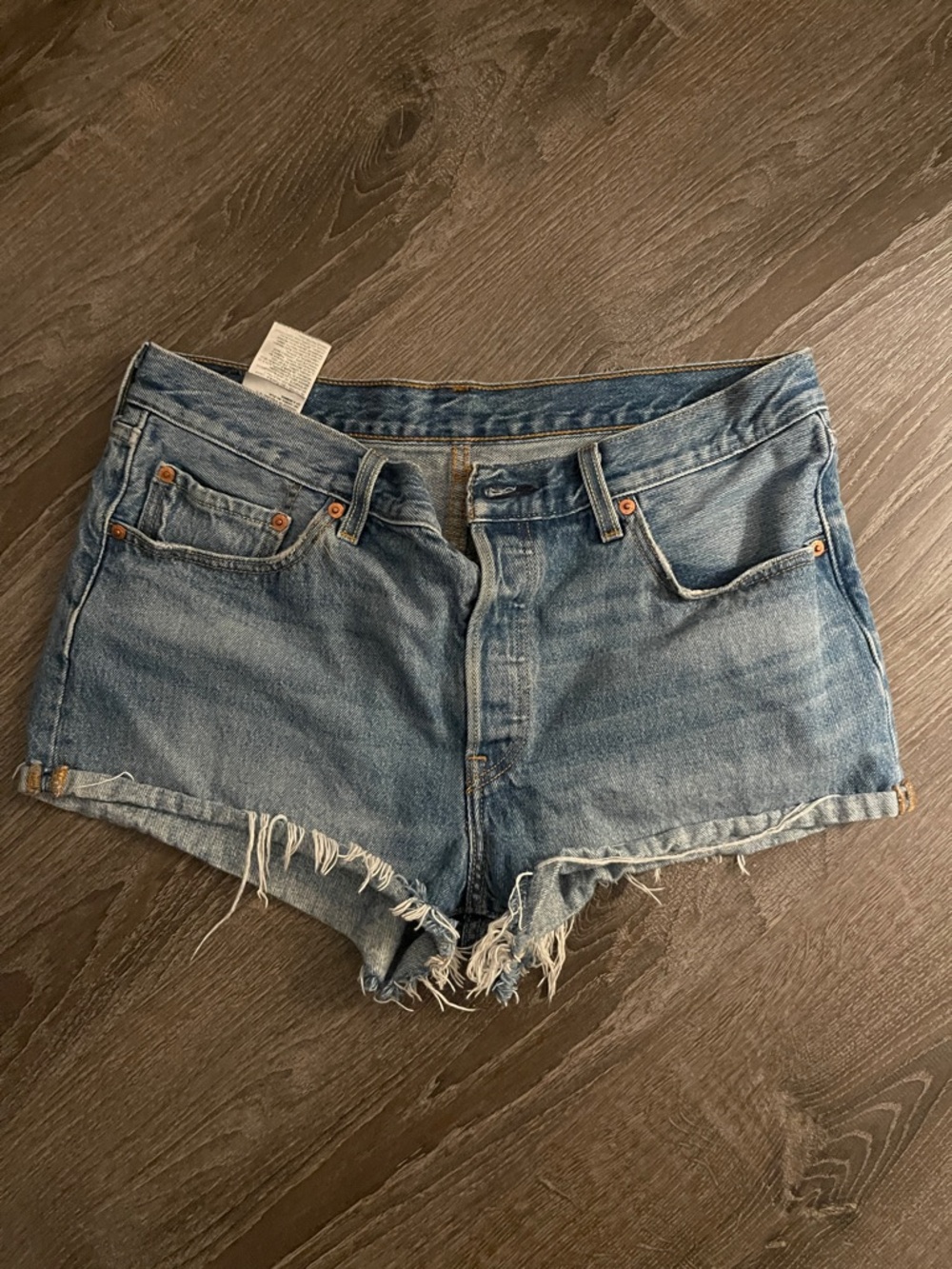 Levi’s Shorts W32 High Waisted Distressed Cut Off Denim Summer Vintage - Picture 7 of 7